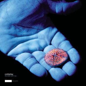 护士脱了精光让人吃㊙️奶小说
